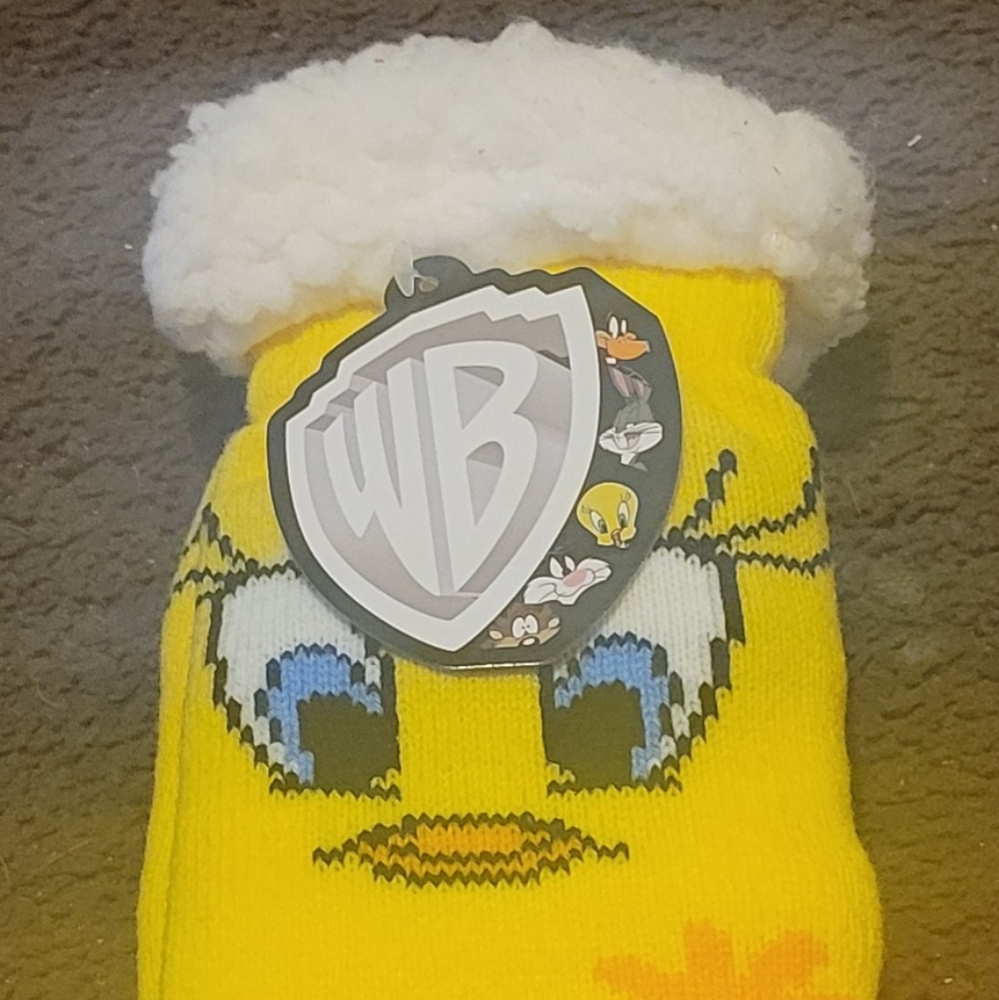 Looney Tunes Tweedy Bird Socks